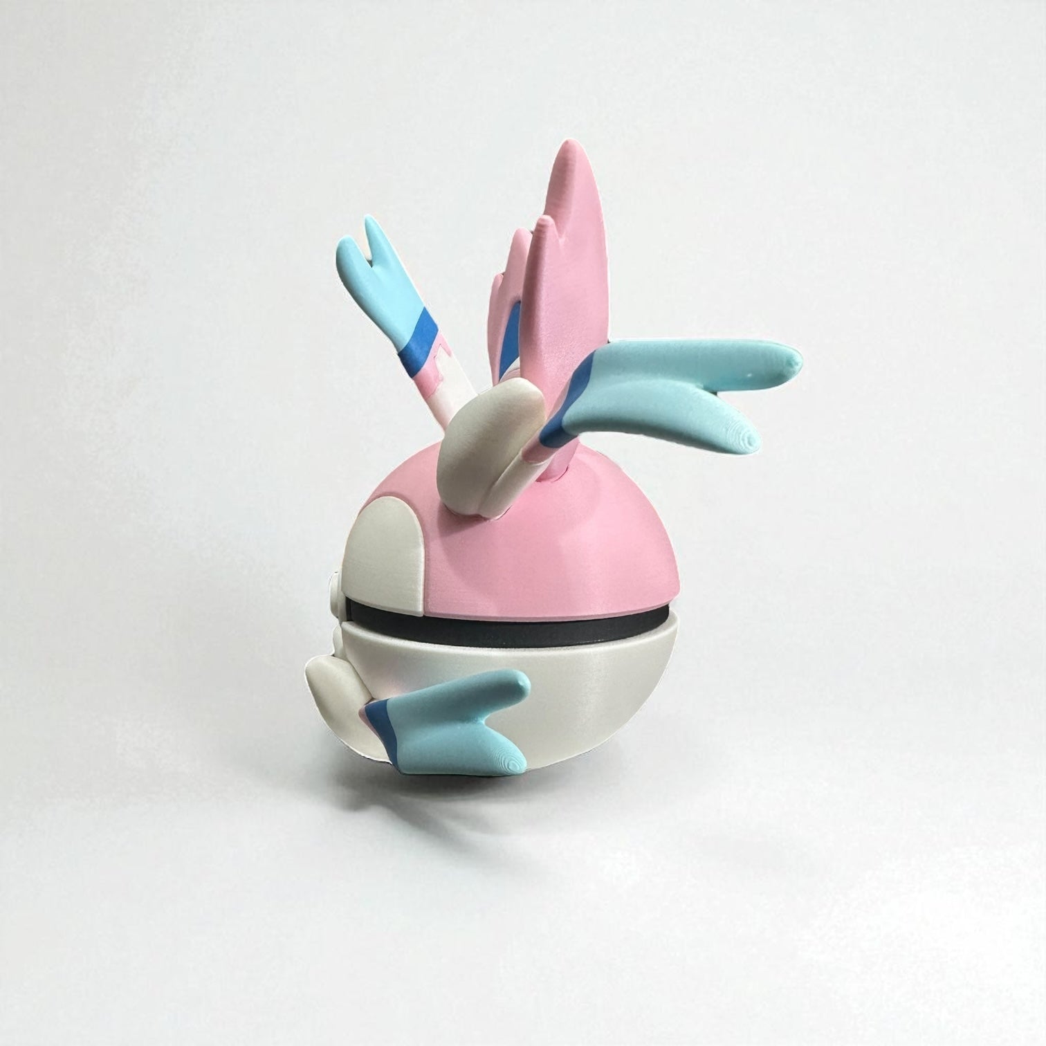 Sylveon PokéBall - 3D prentaður Pokémon bolti